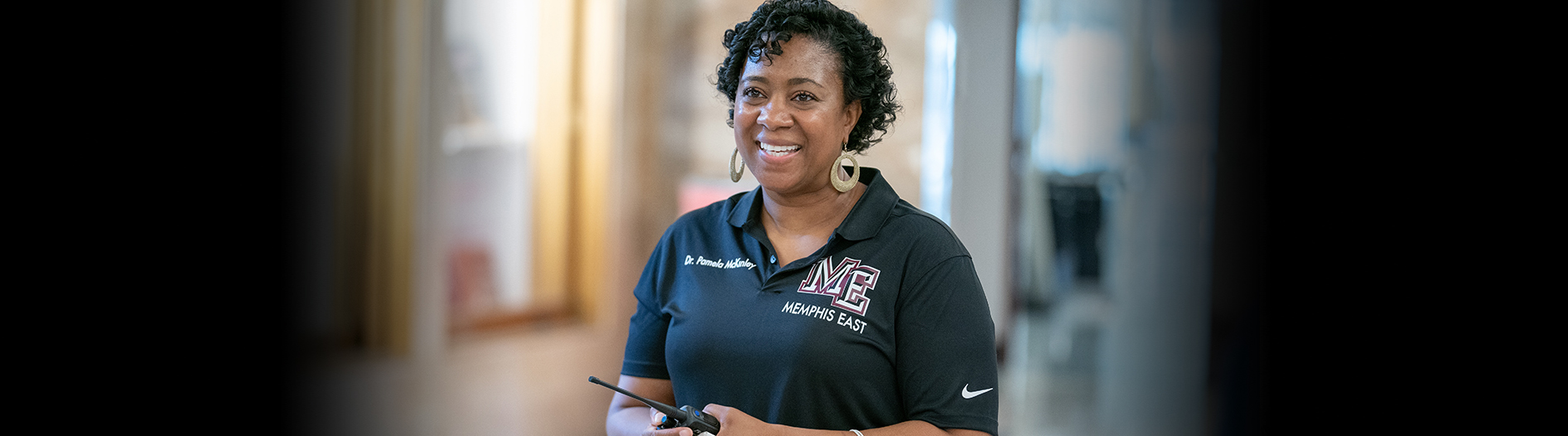 SCS Teacher in classroom teaching to students.