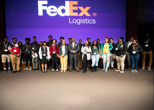 Students at FedEx Logistics Academy